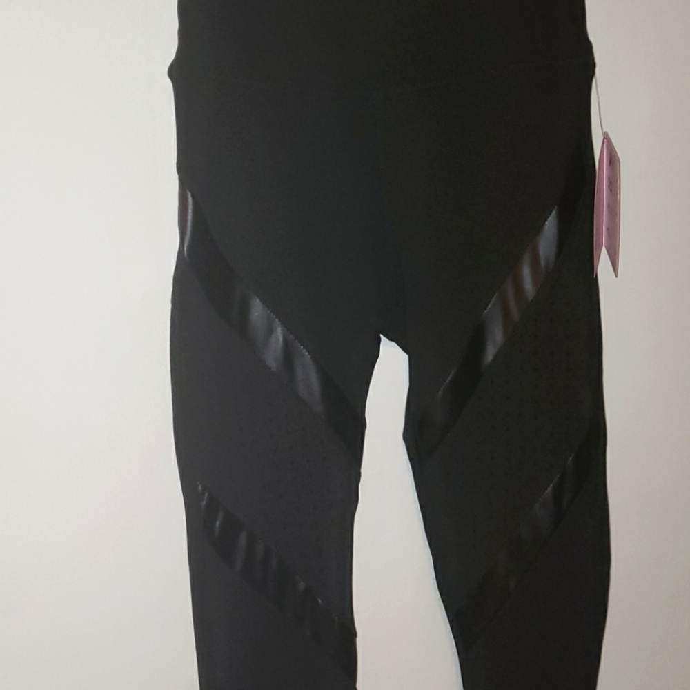 NWT Black Leggings It's All Legging size S